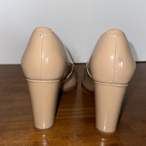 Clarks Kaylin Cara 2 Block Heels Size US 8.5 M Nude Color - Picture 3 of 16